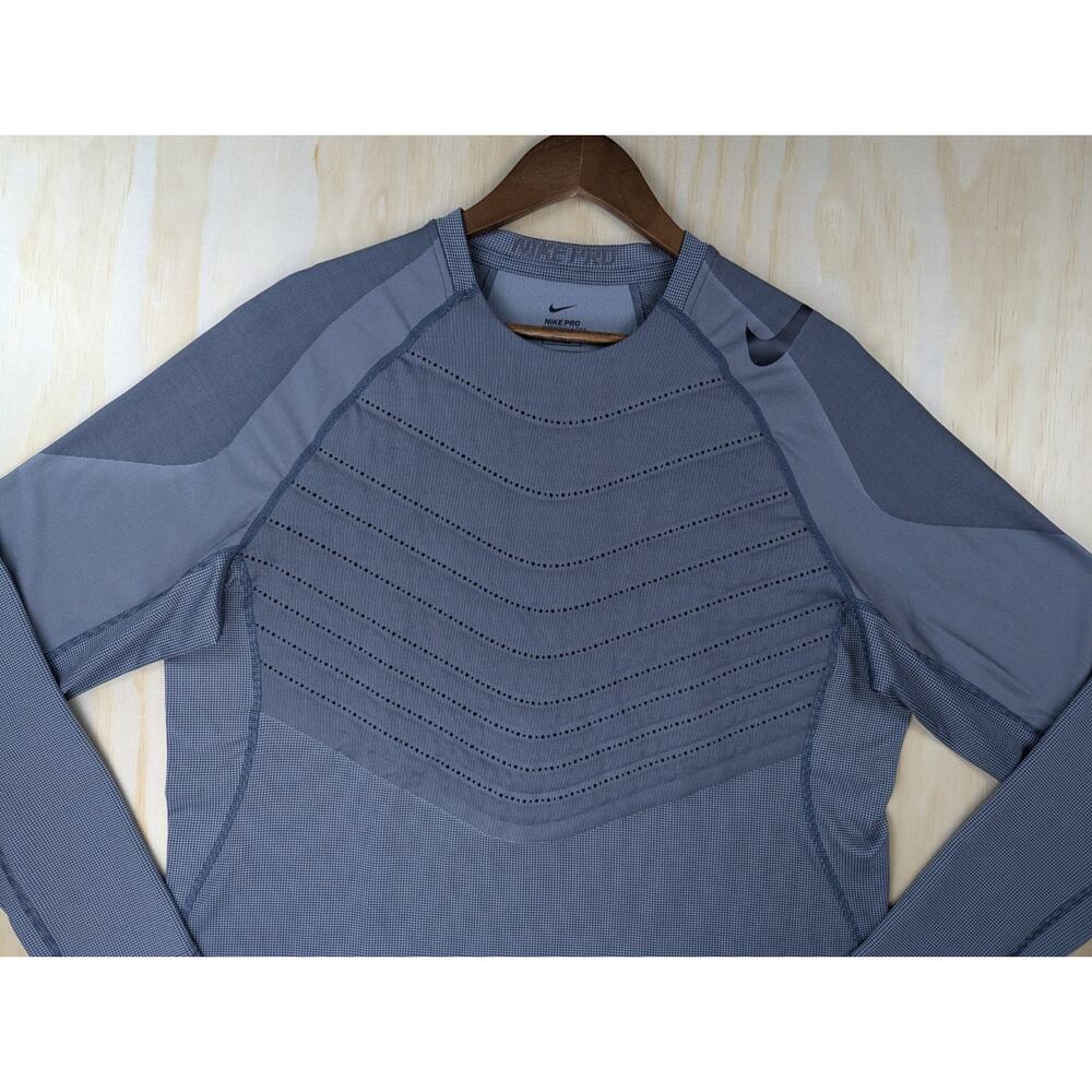 Nike Men's XL Pro Hyperwarm Fitted Long Sleeve Shirt Padded Chest Gray - Picture 4 of 9